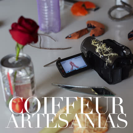 Carátula COIFFEUR - Artesanías
